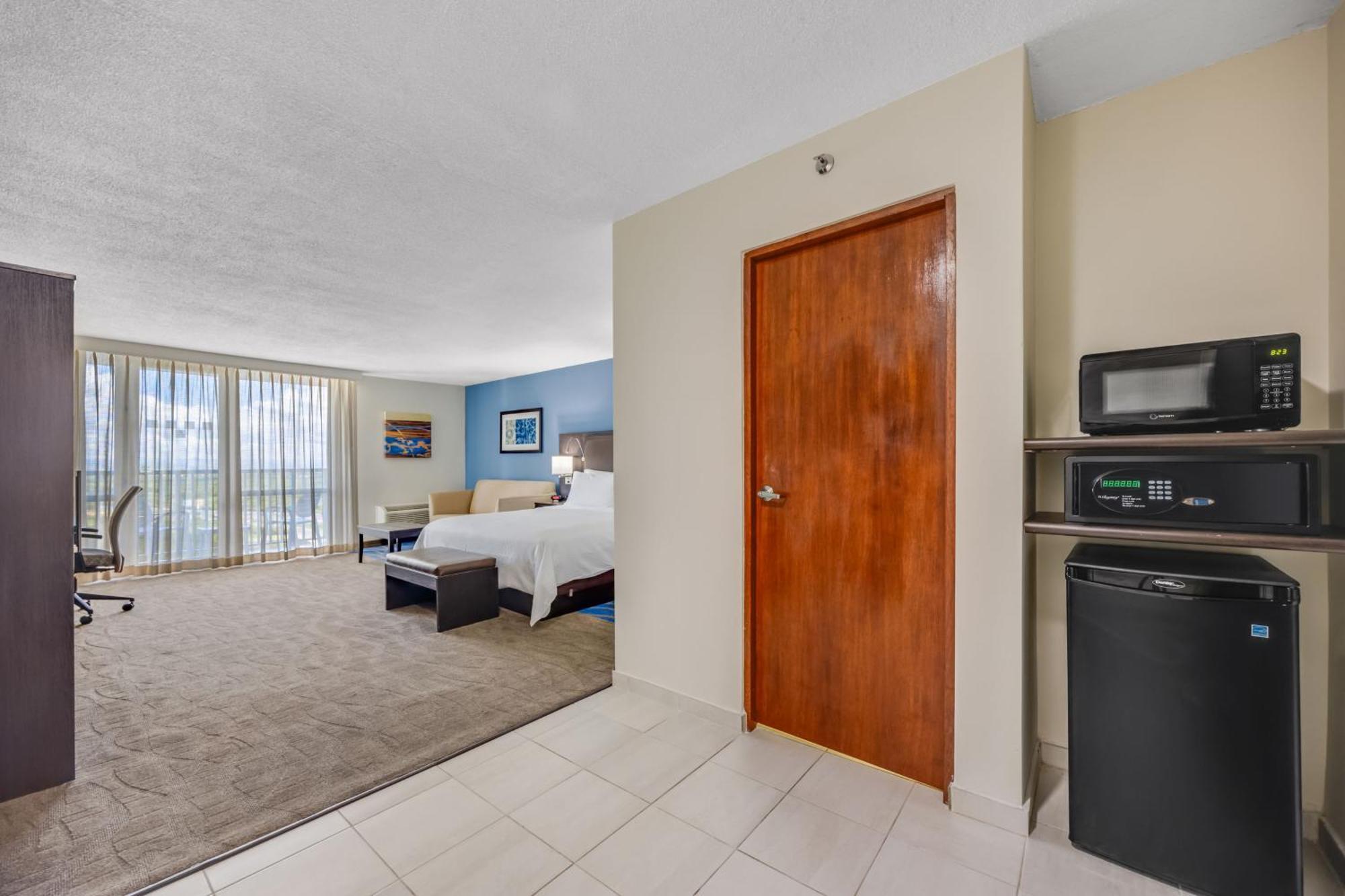 Holiday Inn Ponce & El Tropical Casino By Ihg Esterno foto
